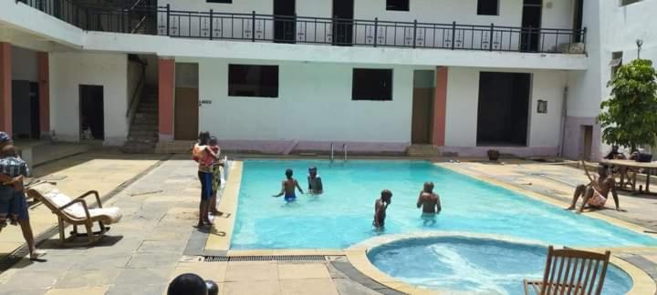 Newstead Hotel Naivasha Dış mekan fotoğraf
