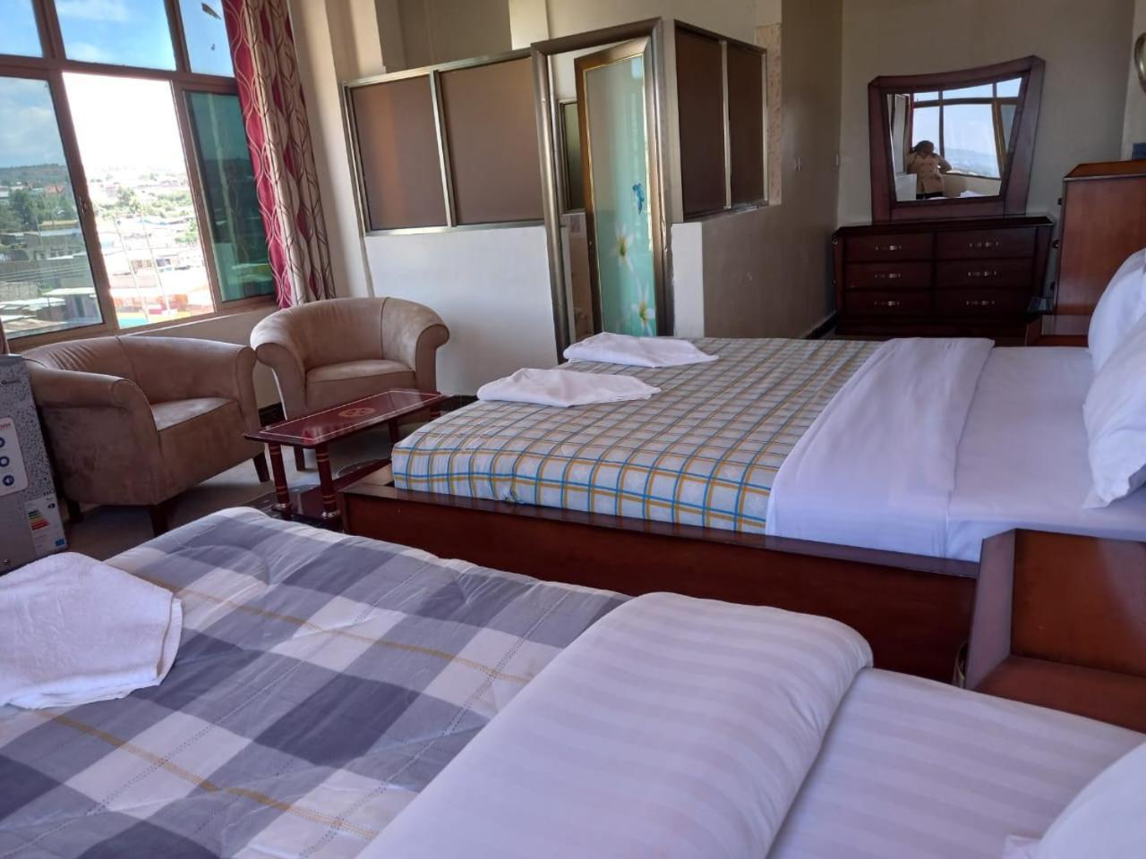 Newstead Hotel Naivasha Dış mekan fotoğraf
