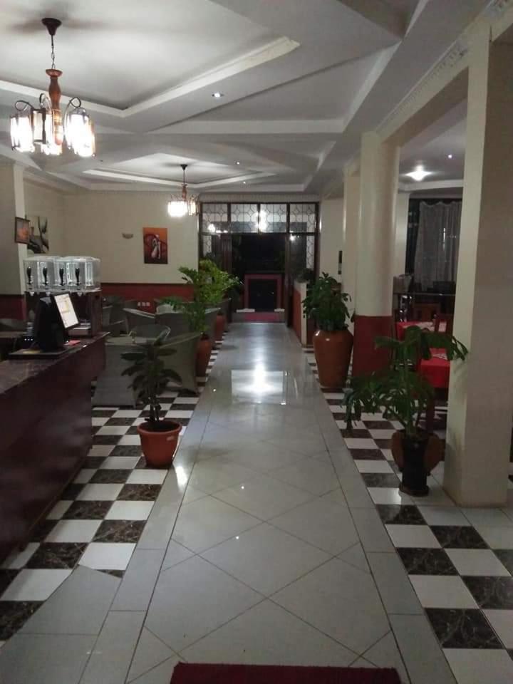 Newstead Hotel Naivasha Dış mekan fotoğraf